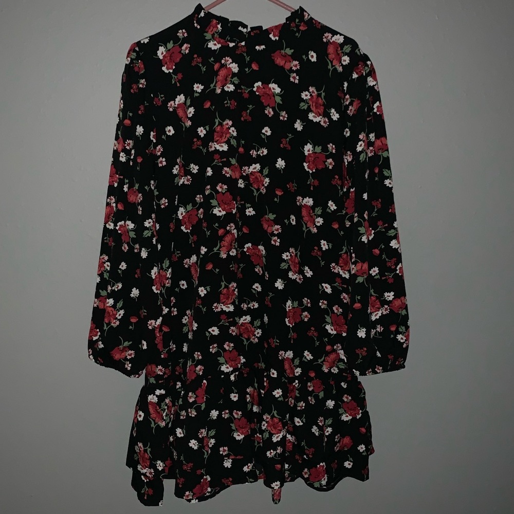 Plus size black Floral dress🖤